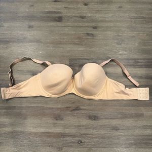 Soma Embraceable Strapless bra 36DD